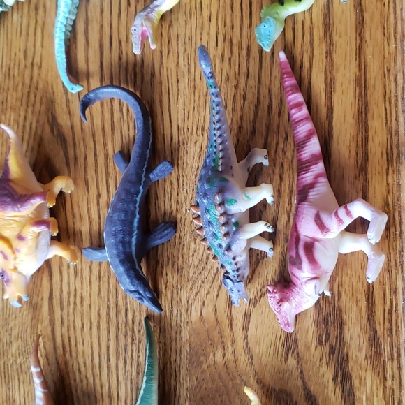 14 4" Dinosaur Toys - Picture 5 of 7